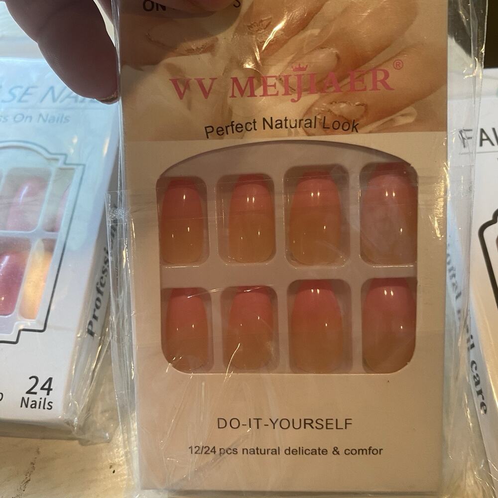 False Nails 24pc‎
